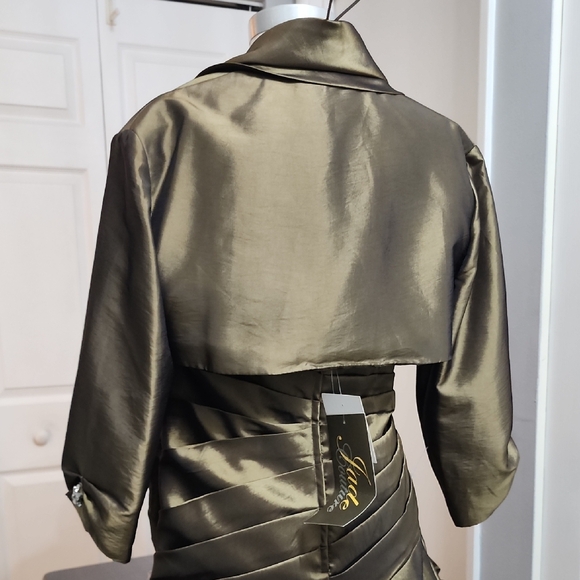 Elegant Strapless Olive Green Evening Gown New With Tags Size 14 - Picture 10 of 15